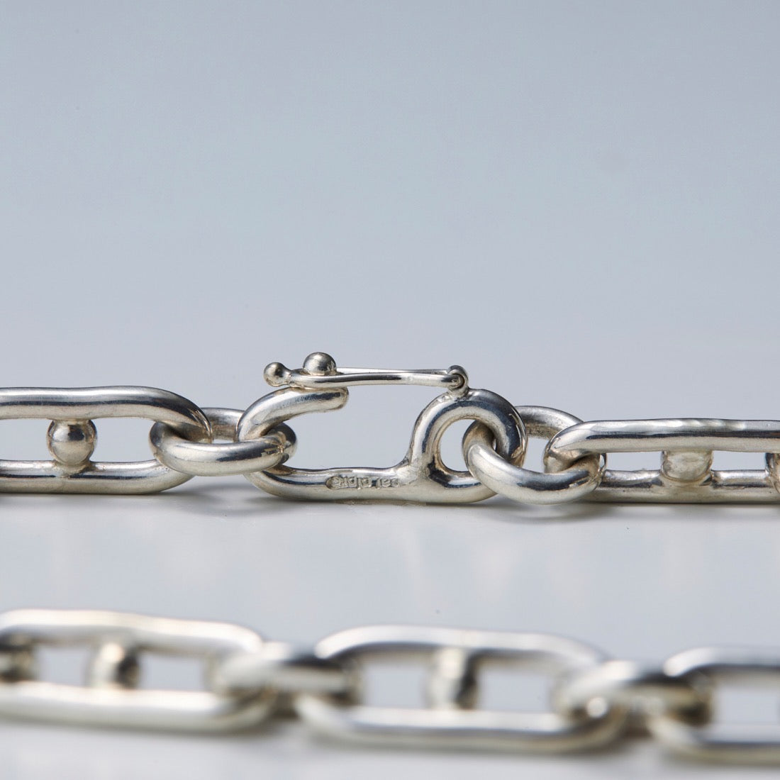 medama chain bracelet