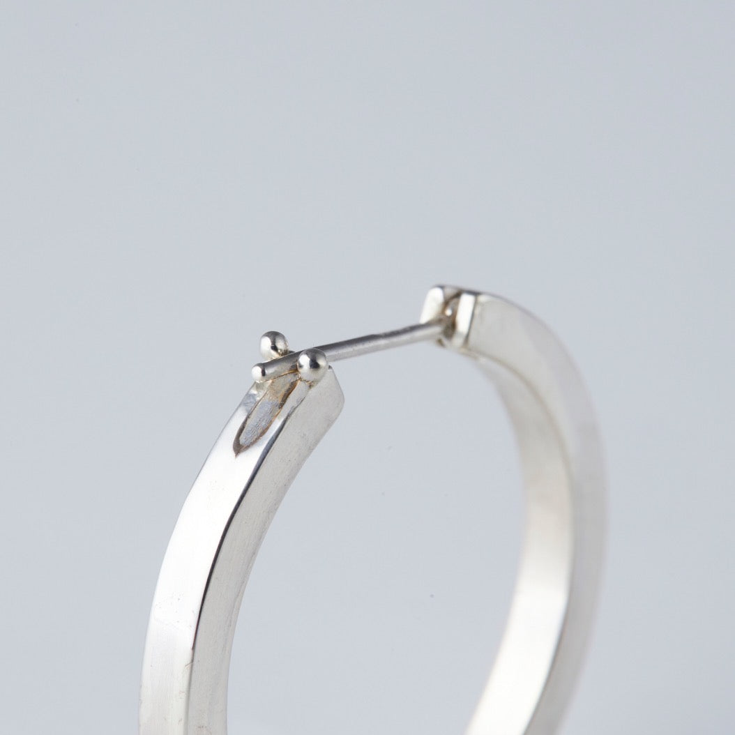 hoop earrings（big square hoop）（1pair）